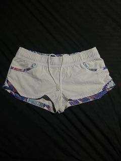 (Category: ) located in . Submitted by jiacloset_ (Listing ID 1451898964, Image 1). Description: .