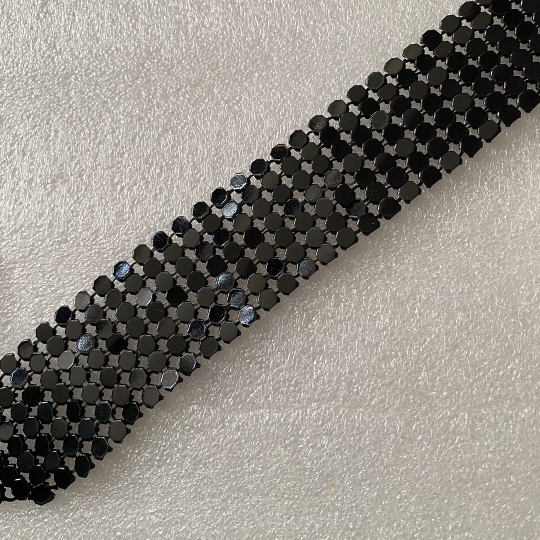 Bling bling tie （分類：其他飾物）位於 Hong Kong。 由 tammysuen3120 提交（商品編號 1451739802，圖片 3）。簡介： 。