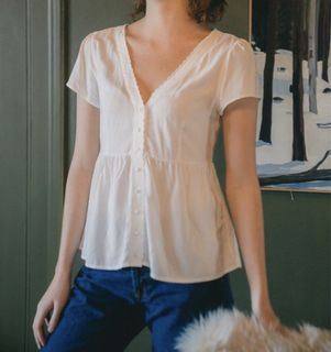 (Category: ) located in . Submitted by clothes_rack (Listing ID 1447876061, Image 1). Description: .