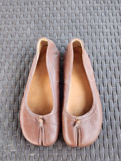 (Category: ) located in . Submitted by thriftgirlie_lorraine (Listing ID 1451806024, Image 1). Description: .