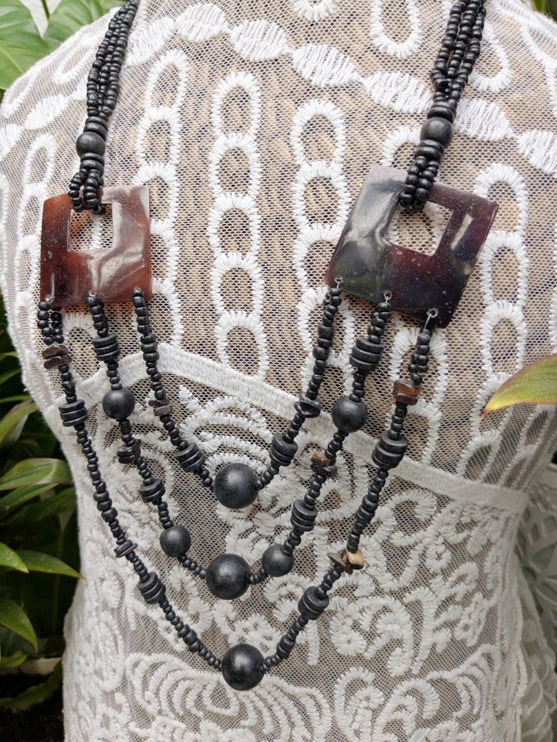 Capiz Coconut Heishi Beaded Handcrafted Necklace (Category: Necklaces) located in Las Pinas. Submitted by amisells (Listing ID 1451409054, Image 2). Description: ⋆⊱༻𖥸༺⊰⋆ every piece in our collection is thoughtfully handcrafted using an exquisite selection of locally sourced natural materials! discover the beauty of authentic craftsmanship through coconut heishi beads, lumbang seed beads, bayong and gmelina wood beads, coco side-drill beads, one
