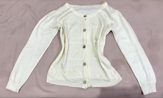 (Kategori: ) berada di . Dikirim oleh damorthrift (ID iklan 1451839301, Gambar 1). Deskripsi: .