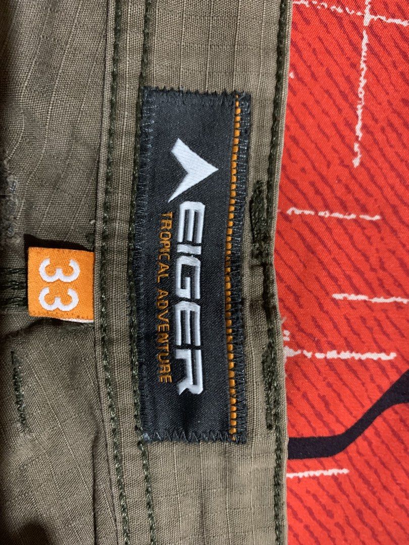 Cargo tactical eiger (Kategori: Bawahan) berada di Jakarta Barat. Dikirim oleh sukatraveling19 (ID iklan 1451775847, Gambar 3). Deskripsi: size. : 33 lp. : 86 cm paha. : 66 cm pjg. : 98 cm ol. : 21 cm.