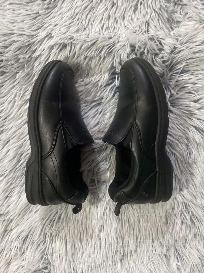 CARS Leather Shoes (Category: Babies & Kids Fashion) located in Mandaluyong City. Submitted by aiztyle (Listing ID 1451750322, Image 3). Description: Disney CARS Black Leather Shoes Size 31 on tag Measurement: Insole 8” Outsole 8.5” Selling LOW! SALE Php300.00 only.