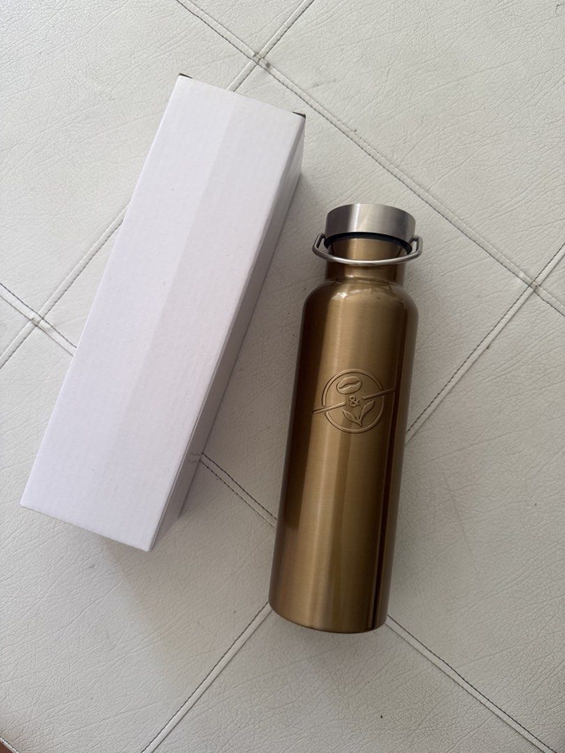 CBTL Water Bottle Tumbler (Category: Water Bottles & Tumblers) located in Davao. Submitted by goldcarp (Listing ID 1451711029, Image 1). Description: For sale: Coffee Bean Tea & Leadlf ( CBTL) Water Bottle Color: Metallic gold tone. Shipping: buyer shoulders the shipping. Jnt preferred. .