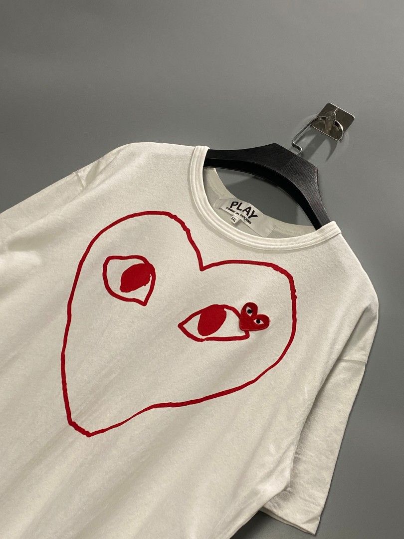 Cdg play (Category: Luxury Apparel) located in Mangaldan. Submitted by kendrops (Listing ID 1451884316, Image 2). Description: Made in Japan Complete tags Width 23 Length 30 Large to Extra Large Excellent condition: 10/10 Color rate: 10/10 issue:(none).