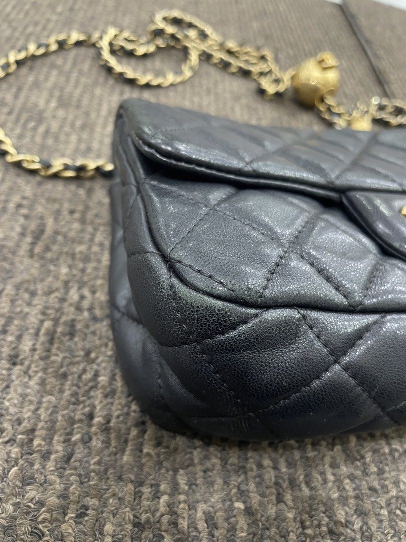 Chanel (Category: Luxury Bags & Wallets) located in Bacolod City. Submitted by hanap_ukay_540 (Listing ID 1451760025, Image 3). Description: Chanel Click each photo to see the details From japan surplus Location: Negros Occ 6100 Dm me if interested 📥.
