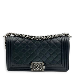 (Category: ) located in . Submitted by carousellluxury (Listing ID 1451776296, Image 1). Description: .