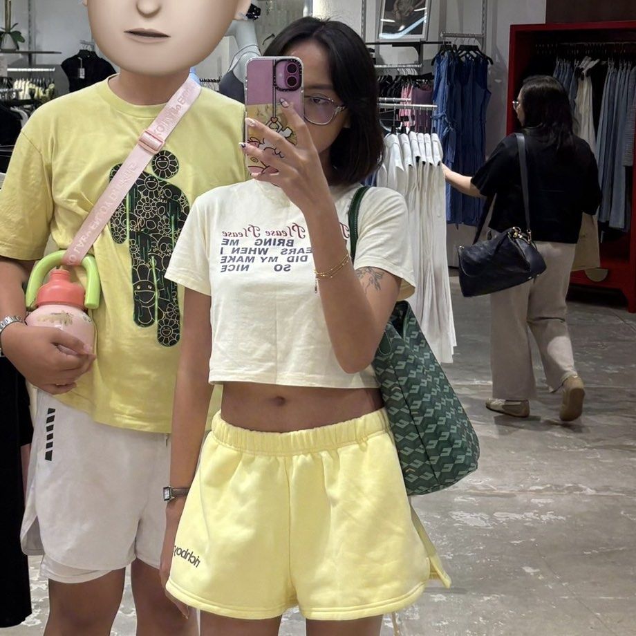 Christy Ng Alesso Medium Hobo Bag (Category: Shoulder Bags) located in Quezon City. Submitted by patriciaxx (Listing ID 1451720094, Image 3). Description: Used Twice, almost brand new RFS Not my type anymore.