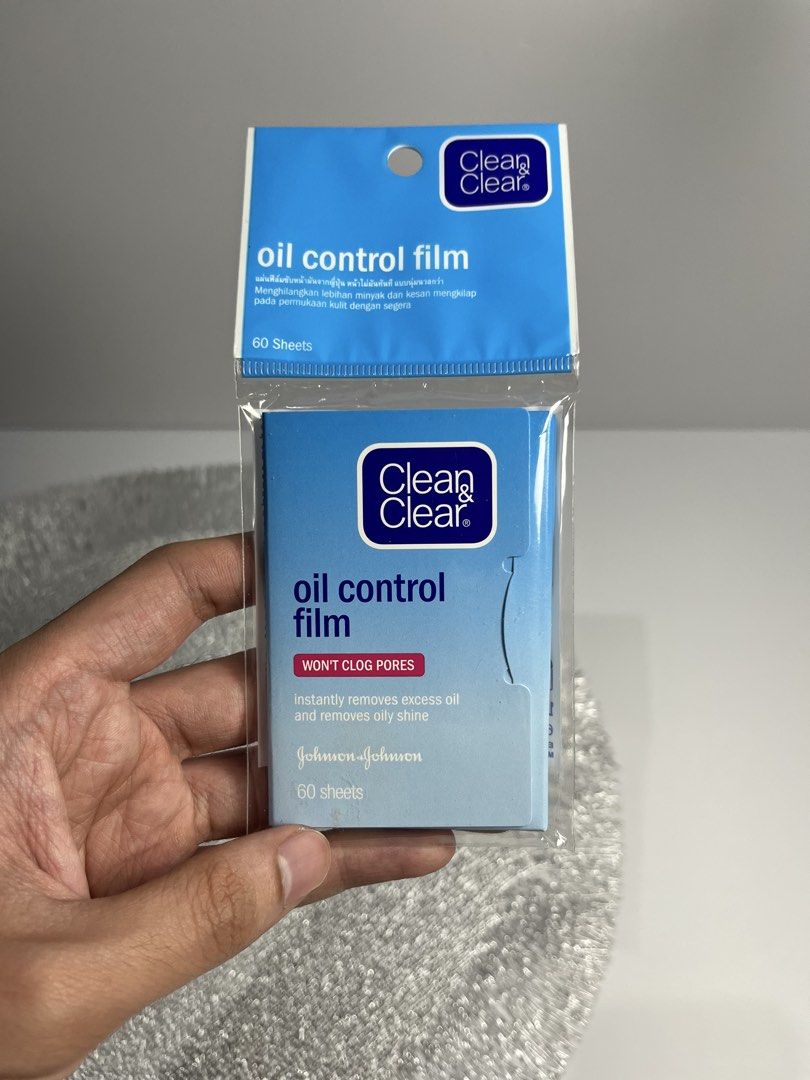 Clean & Clear Oil Control Film 60 Sheets (Category: Face Care) located in Angeles City. Submitted by papillonpapi (Listing ID 1451782794, Image 1). Description: PAMPANGA ship jnt or meetup astro park.