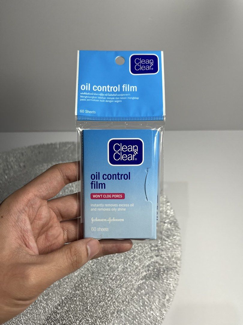 Clean & Clear Oil Control Film 60 Sheets (Category: Face Care) located in Angeles City. Submitted by papillonpapi (Listing ID 1451782794, Image 2). Description: PAMPANGA ship jnt or meetup astro park.