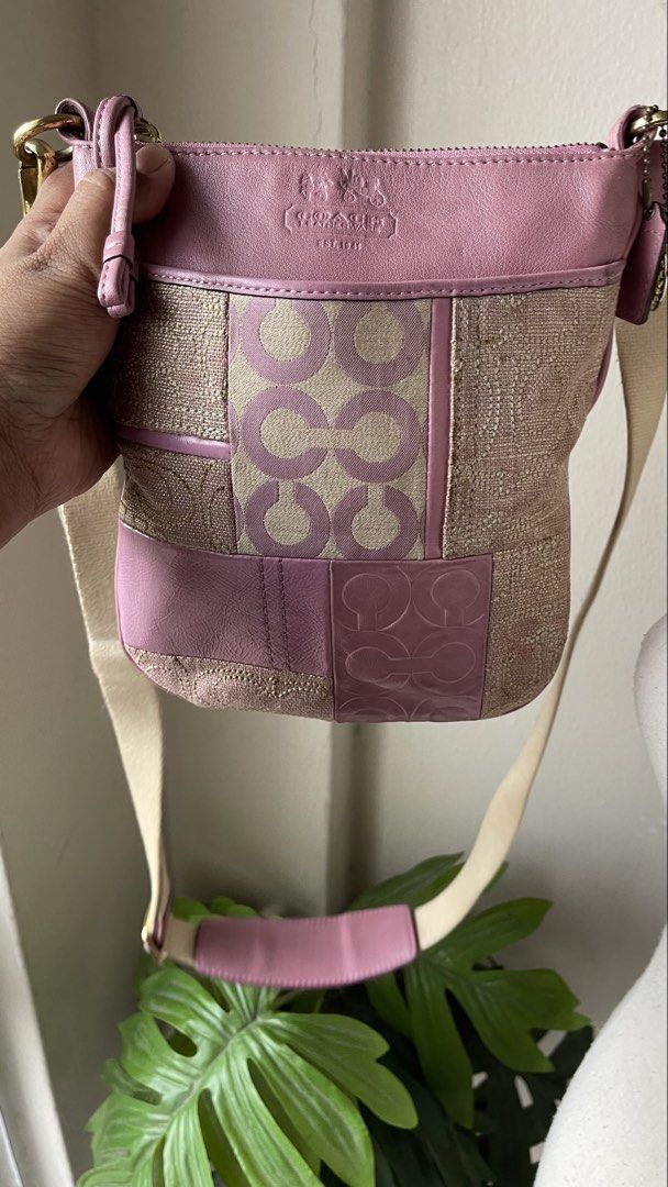 Coach Ali patchwork swingpack bag (Category: Bags & Wallets) located in Port Klang. Submitted by arissa92_ (Listing ID 1451865585, Image 3). Description: Coach Ali Patchwork Swingpack Bag (Style Number 42683). This vintage Y2K-era crossbody bag features a pastel lavender and pink colorway crafted from mixed materials, including signature canvas jacquard, embossed leather panels, and textured fabrics..