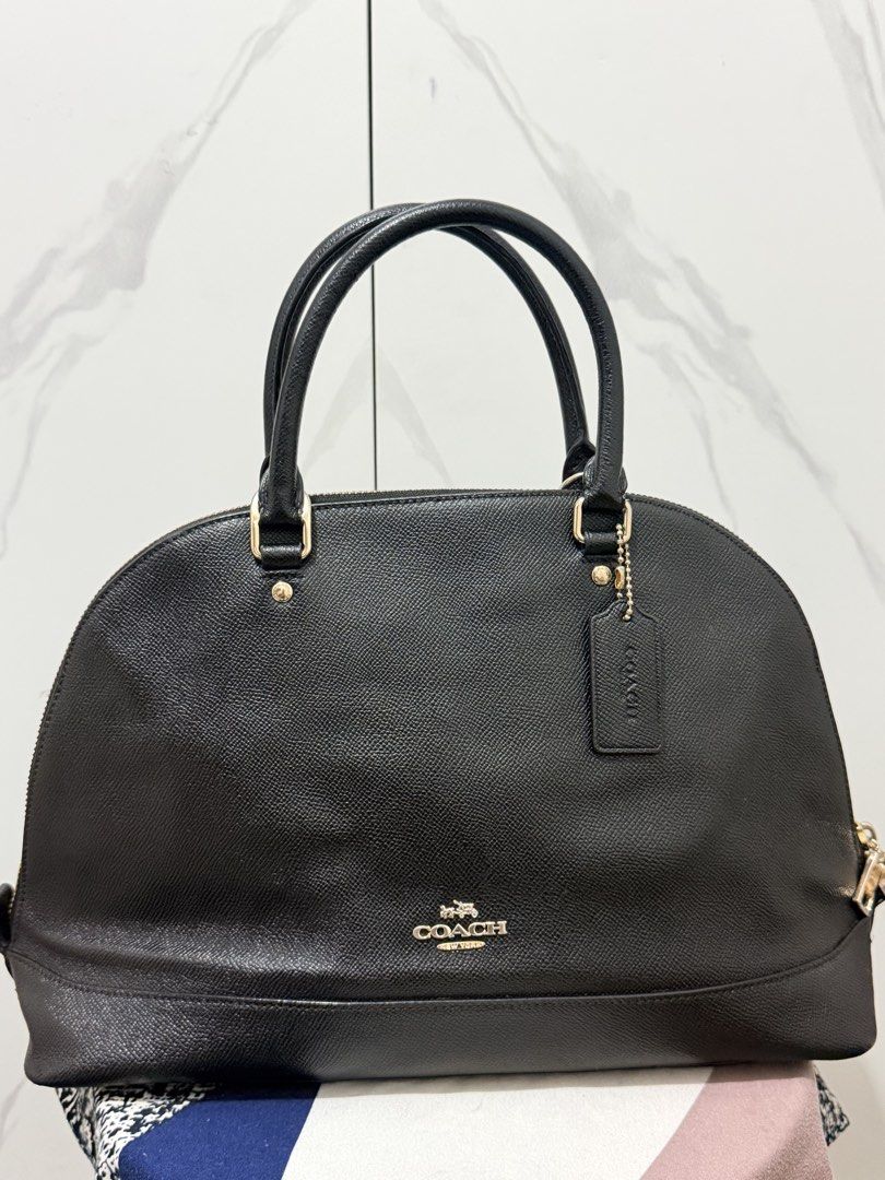 Coach Crossgrain Leather Sierra Satchel (Category: Luxury Bags & Wallets) located in Cavite. Submitted by kaiendred_ (Listing ID 1451889560, Image 1). Description: Pre-loved Authentic Coach Black Leather Sierra Satchel FOR SALE or LAYAWAY 💼 ✅ YKK All Zipper ✅ Coded ✅ Black Tag ✅ Coach Hangtag ✅ Coach All Metal Hardware This pre-loved bag is in excellent overall condition, with only minor sign of gentle use that do not affect its overall appearan