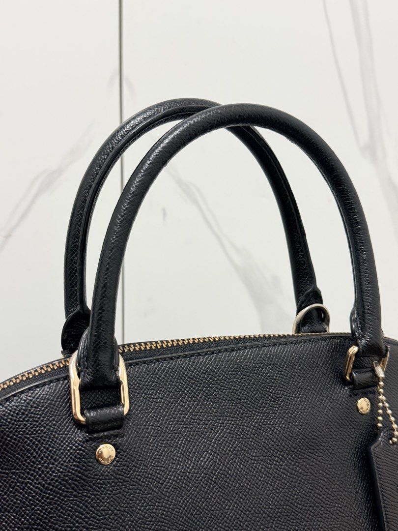 Coach Crossgrain Leather Sierra Satchel (Category: Luxury Bags & Wallets) located in Cavite. Submitted by kaiendred_ (Listing ID 1451889560, Image 3). Description: Pre-loved Authentic Coach Black Leather Sierra Satchel FOR SALE or LAYAWAY 💼 ✅ YKK All Zipper ✅ Coded ✅ Black Tag ✅ Coach Hangtag ✅ Coach All Metal Hardware This pre-loved bag is in excellent overall condition, with only minor sign of gentle use that do not affect its overall appearan