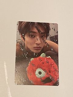 （分類：）位於 。 由 seonghyeon.113 提交（商品編號 1451806428，圖片 1）。簡介： 。