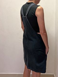 (Category: ) located in . Submitted by pretty-clothes (Listing ID 1451794947, Image 1). Description: .