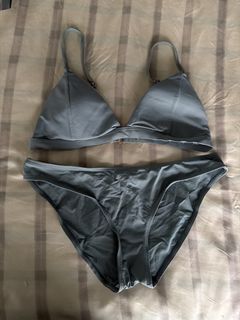 (Category: ) located in . Submitted by loveinmytummy (Listing ID 1451810398, Image 1). Description: .