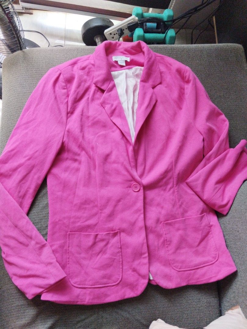 Cotton On Pink Blazer Size S (Category: Coats, Jackets and Outerwear) located in Antipolo. Submitted by PickClickShip (Listing ID 1451724574, Image 3). Description: - Bright pink Cotton On blazer - Size: S - Single button closure - Two front pockets - Light-colored lining with subtle pinstripes - Versatile for dressing up or down.
