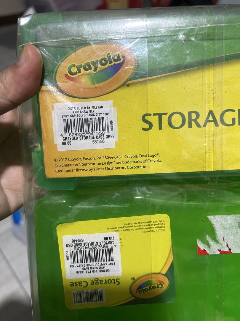 Crayola 2pc Storage Case Green for Crayons (Category: Stationery & School Supplies) located in Paranaque City. Submitted by allthatclutterph (Listing ID 1451831244, Image 3). Description: - Bright green Crayola storage case - Designed specifically for crayons - Features a lid with a fun crayon design - Ideal for organizing and protecting art supplies - Easy to open and close - 2 pcs included More items available Available in other colors not post