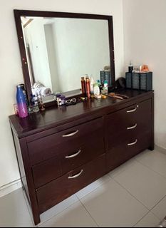 (Category: ) located in . Submitted by ahmad_sheikh (Listing ID 1451793896, Image 1). Description: .