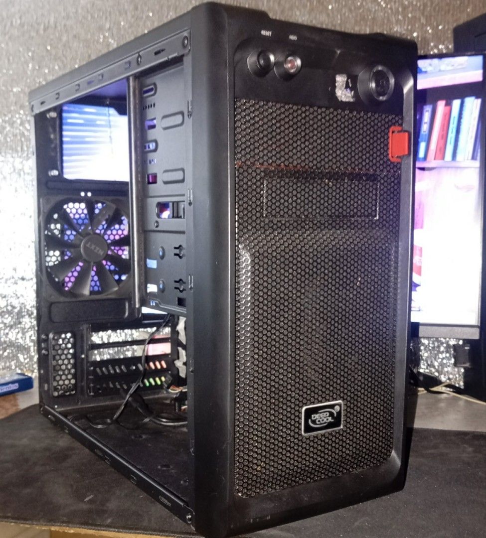 deepcool small case — perfect for sleeper pc builds (rare find) (Category: Computer Parts) located in Quezon City. Submitted by yamuyamu (Listing ID 1451752523, Image 2). Description: price slightly negotiate! :) deepcool small case | perfect for sleeper builds (rare) | w/ NZXT fan | •rare case — hindi na common makakita ng ganito •comes with 1x NZXT 120mm exhaust fan •good condition — no issues •came from my old sleeper build plz note!! small ca