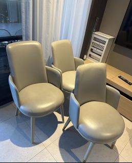 (Category: ) located in . Submitted by liana9005003330 (Listing ID 1451712698, Image 1). Description: .