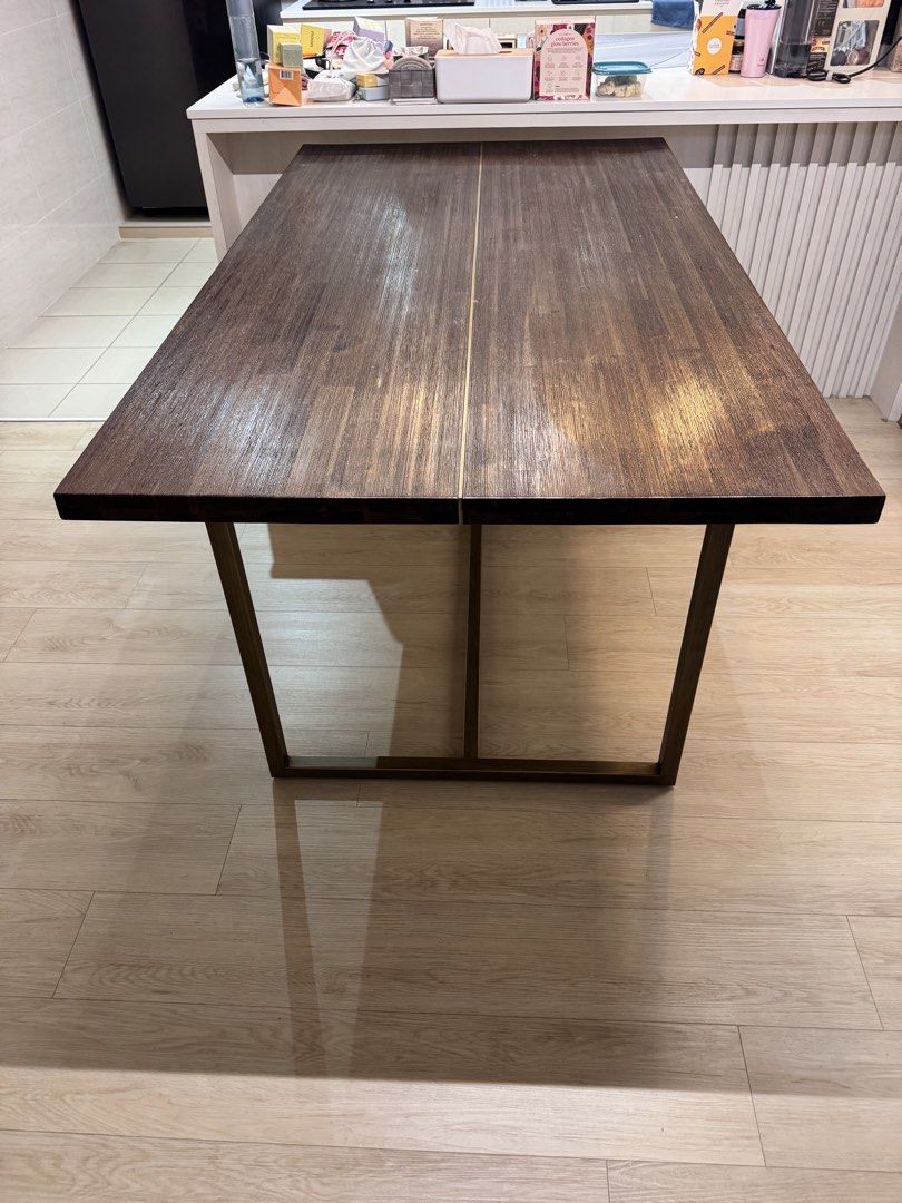 Dining Table set (Category: Tables & Sets) located in Singapore. Submitted by ateamexp (Listing ID 1451847373, Image 2). Description: Selling Dining Table set Bought it from Castlery SG @ $2,200 Table measurement: 160x90cm 2 set of chair (see picture) Self-Collect / Arrange own delivery .
