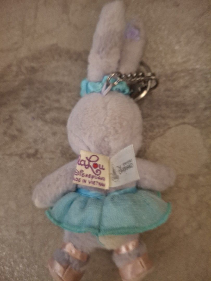 Disney stellalou （分類：絨毛玩具）位於 Hong Kong。 由 llylls 提交（商品編號 1451798519，圖片 2）。簡介： 正版迪士尼stellalou 平放 有意pm。