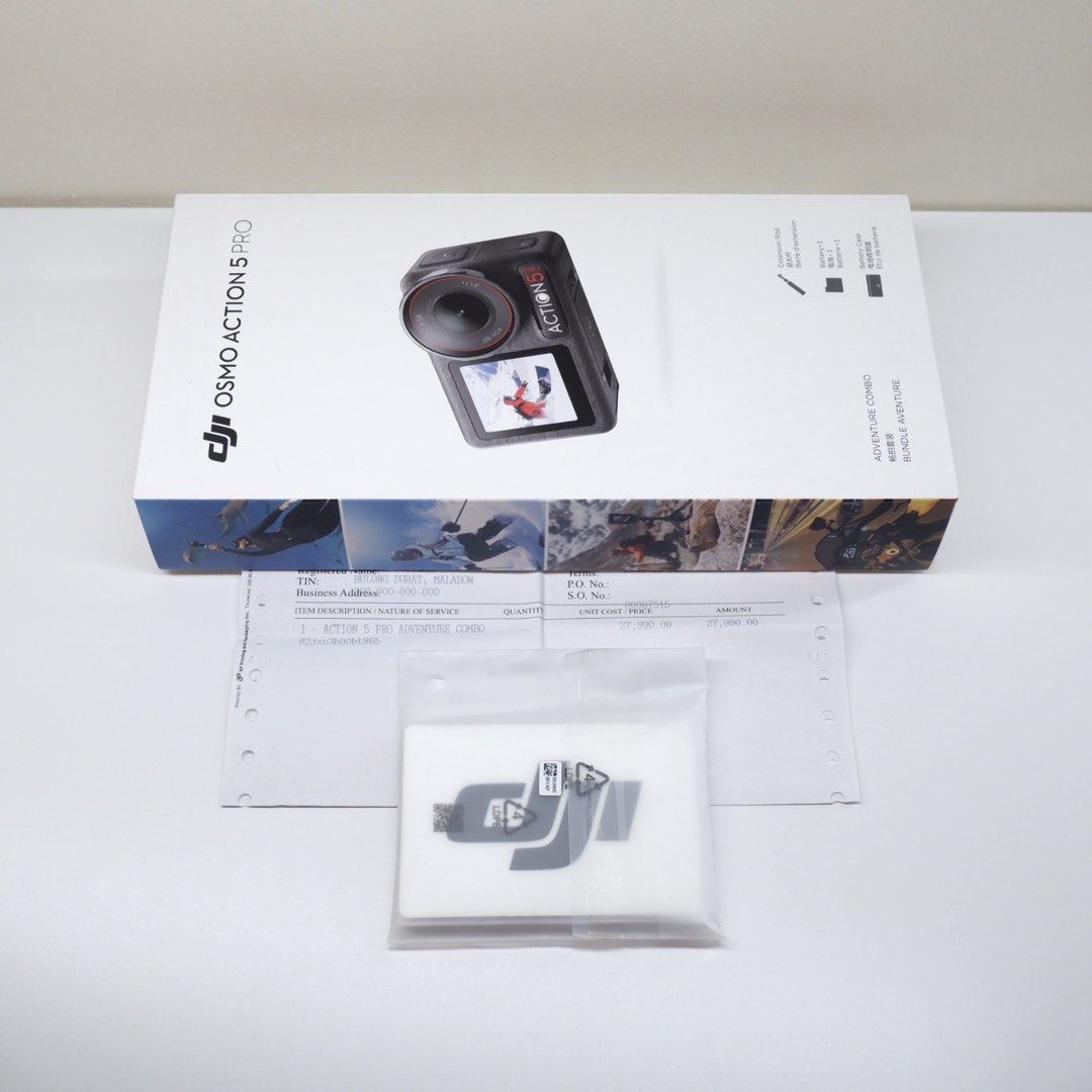 DJI Osmo Action 5 Pro Adventure Combo (Category: Video Cameras) located in Manila. Submitted by abbyaguilar (Listing ID 1451851661, Image 2). Description: Please read, don’t waste my time. 🏷️ ₱18k FIX! (for sale only) ‼️Pass sa TAWAD / SWAP DJI Osmo Action 5 Pro Adventure Combo • Excellent Condition • No issue Inclusions • Action 5 Pro With Tempered • Protective Frame • 3pcs Extreme Battery • Battery Charging Case • Charging Cable • 1.5m Extensi