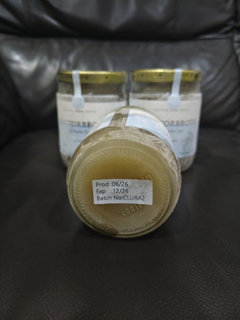 Doctorbroth Chicken 200Ml (Kategori: Makanan Instan) berada di Jakarta Barat. Dikirim oleh stvn9987 (ID iklan 1451890122, Gambar 2). Deskripsi: NB: Harga Diatas Untuk 1 Jar... Chicken Bone Broth , 200 ML seritikasi HALAL dan BPOM - 100% Tulang ayam kampung organic yang dimasak selam 24 jam - Tanpa MSG, tanpa gula, tanpa garam, tanpa pengawet - Aman untuk MPASI - Sayuran organik (wortel ,zucchini,bawang putih,seledri dan jahe dan ada cuka apel) - 