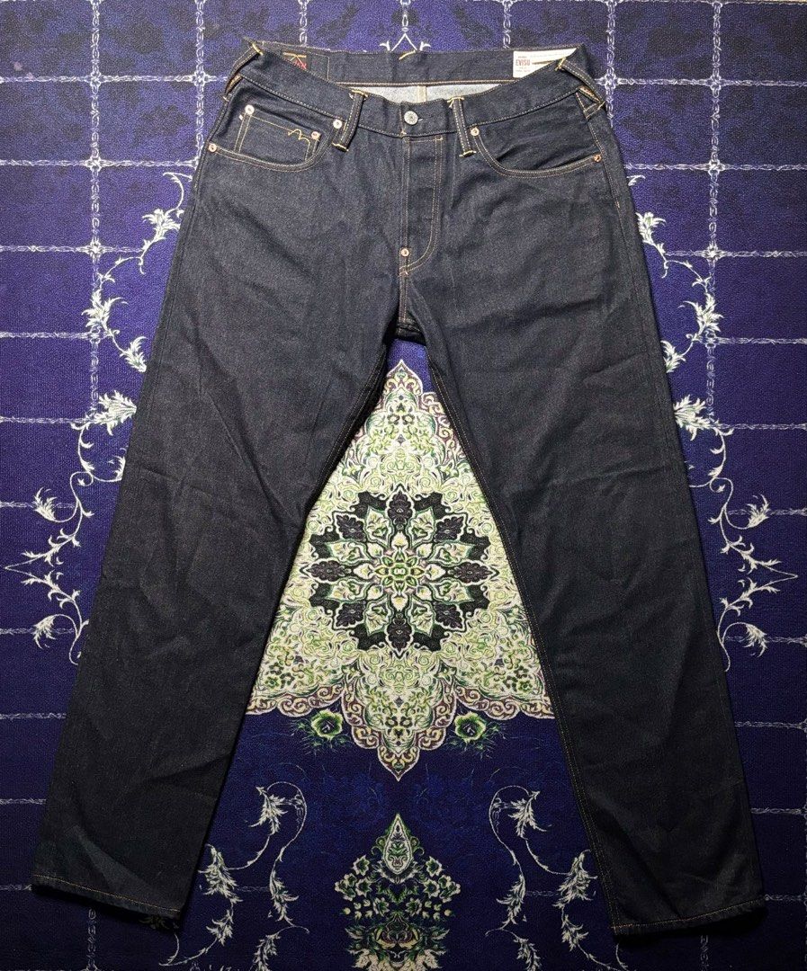 Evisu Genes Denim Five-pocket Jeans (Category: Jeans) located in Valenzuela. Submitted by telagram (Listing ID 1451822699, Image 1). Description: Issue with the patch.