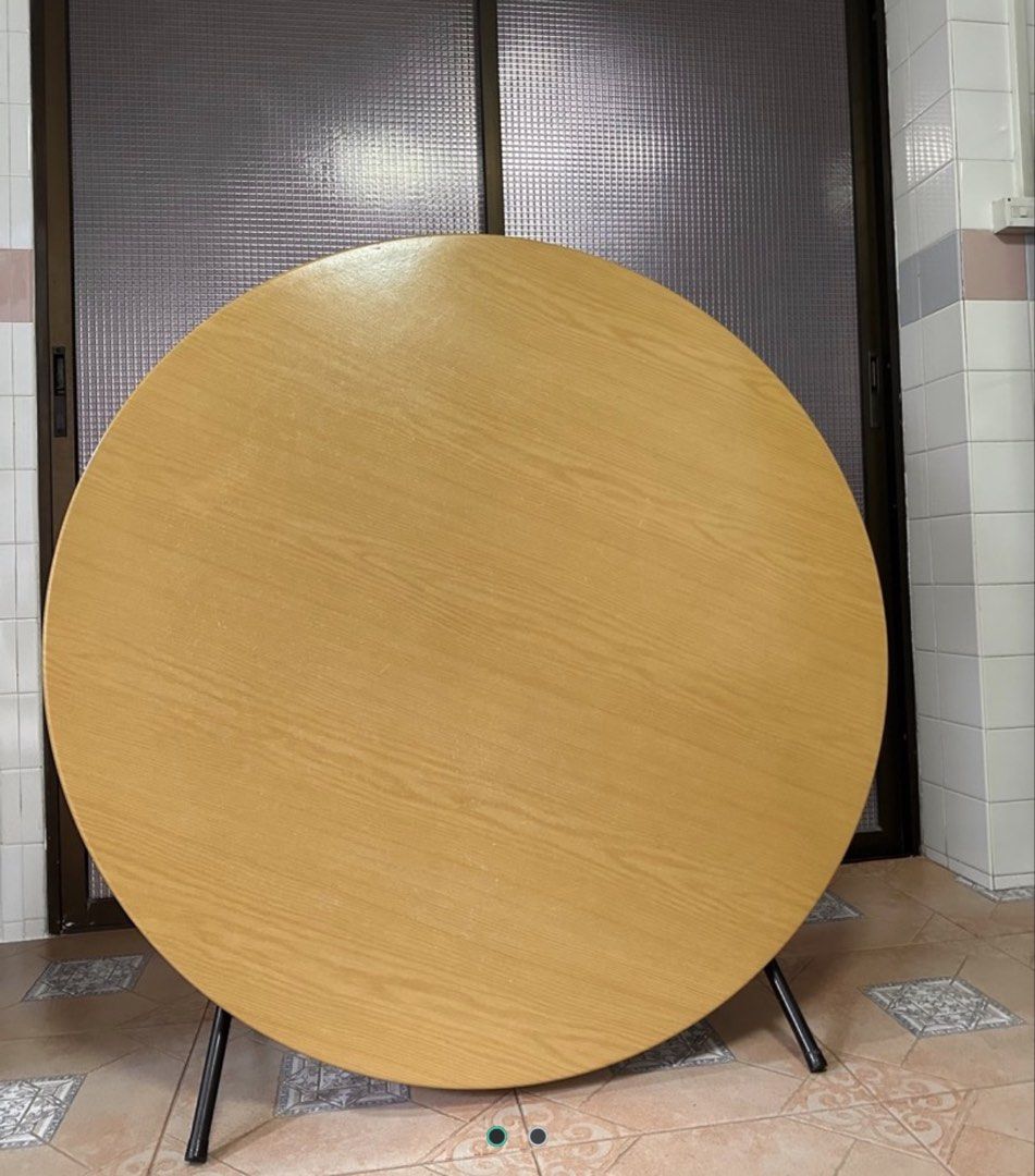 Foldable Table (Category: Tables & Sets) located in Singapore. Submitted by hannyci (Listing ID 1451736291, Image 1). Description: Thicken wooden table top. Good quality and well maintained. Best for gathering. Table top Dimension: 120cm Legs width: 75cm Foldable. Please arrange own delivery and pick up..