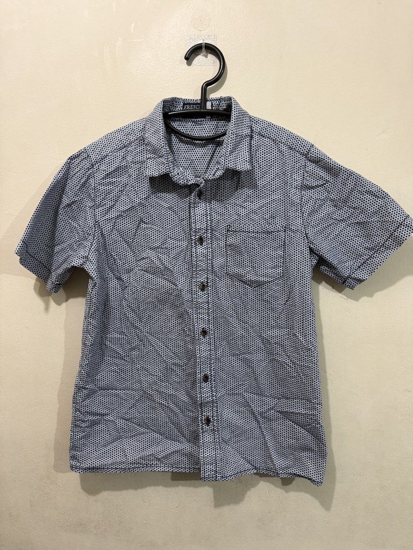 FREEGO Polo (Category: Babies & Kids Fashion) located in Taguig. Submitted by _decluttermomma_ (Listing ID 1451879626, Image 1). Description: Preloved FREEGO Polo Size 2XL (8-11 years old) Like new 💵 200.