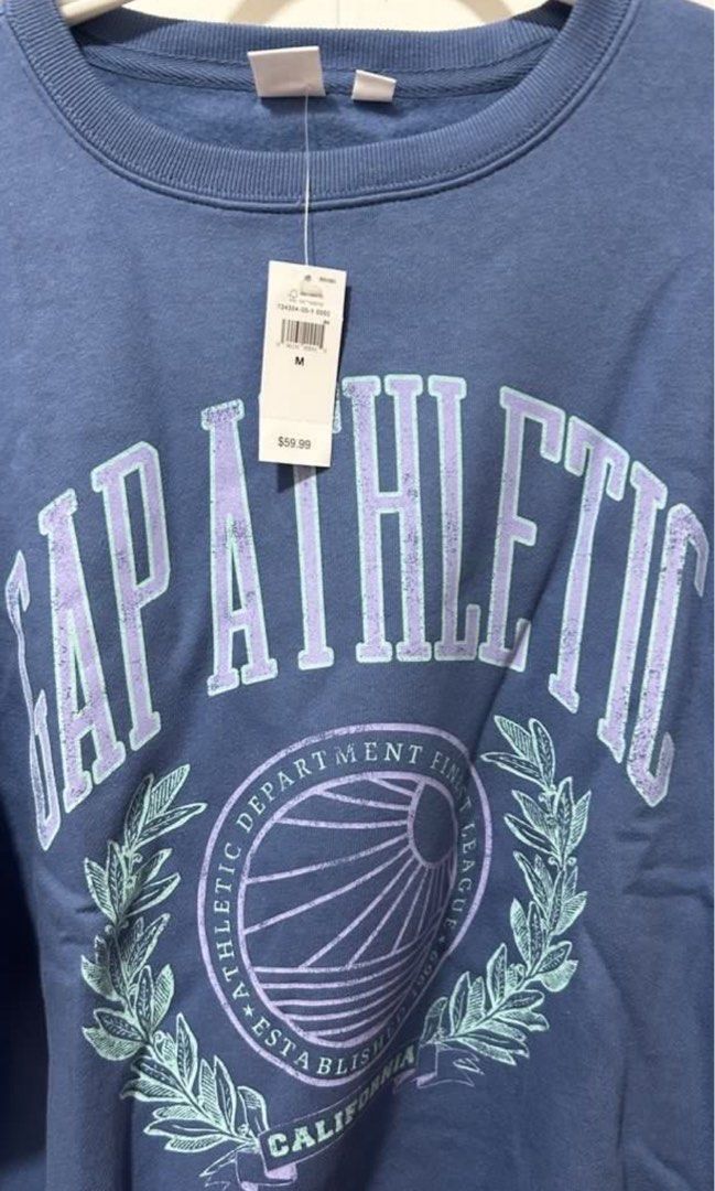 GAP Oversized Blue Sweater Sweathshirt (Category: Longsleeves) located in Cabanatuan. Submitted by wompywompy (Listing ID 1451868863, Image 2). Description: .