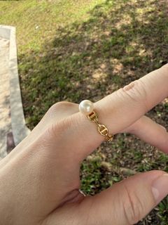 (Category: ) located in . Submitted by jessica8888 (Listing ID 1451704811, Image 1). Description: .