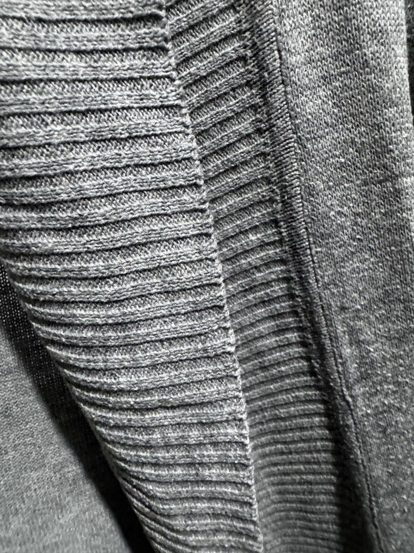 Grey Waterfall Cardigan (Category: Coats, Jackets and Outerwear) located in Santa Rosa. Submitted by secondfinds8 (Listing ID 1451845743, Image 2). Description: Bought in Hongkong. .