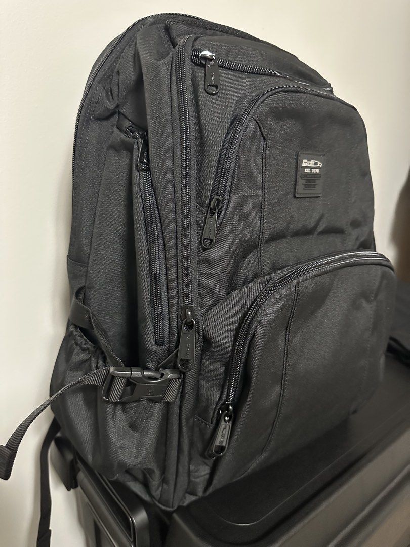 Hawk Corporate Backpack 5778 (Category: Backpacks) located in Quezon City. Submitted by oppina5 (Listing ID 1451705285, Image 2). Description: Used only once..