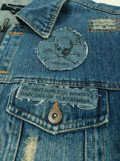 (Category: ) located in . Submitted by 81fashionvictim (Listing ID 1451870830, Image 1). Description: .