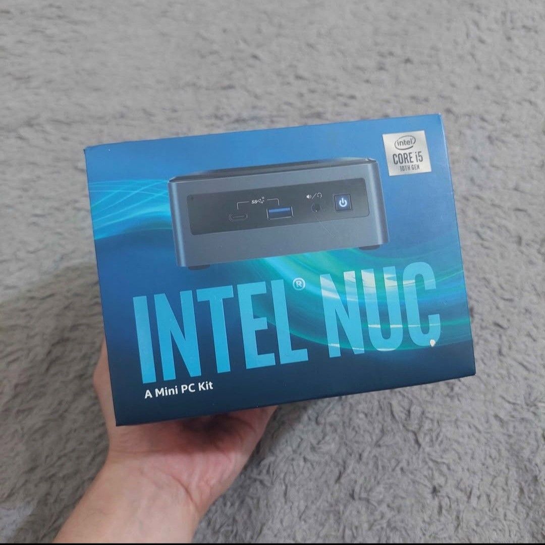 Intel NUC Mini PC Core i5 Gen 8 Fullset (Kategori: Desktop) berada di Bogor. Dikirim oleh kujang.gadget.store (ID iklan 1451805896, Gambar 1). Deskripsi: Intel NUC Mini PC Core i5 Gen 8 Fullset CPU mini kecil ringkes, ga banyak makan tempat, performa mantep. Sudah ada port hdmi dan type c, di dalem masih ada 1 slot kosong untuk pasang ssd nvme. Fungsi overall normal, fisik 85%, kelengkapan fullset box. Spesifikasi: - Intel Core i5-8250U - VGQ int