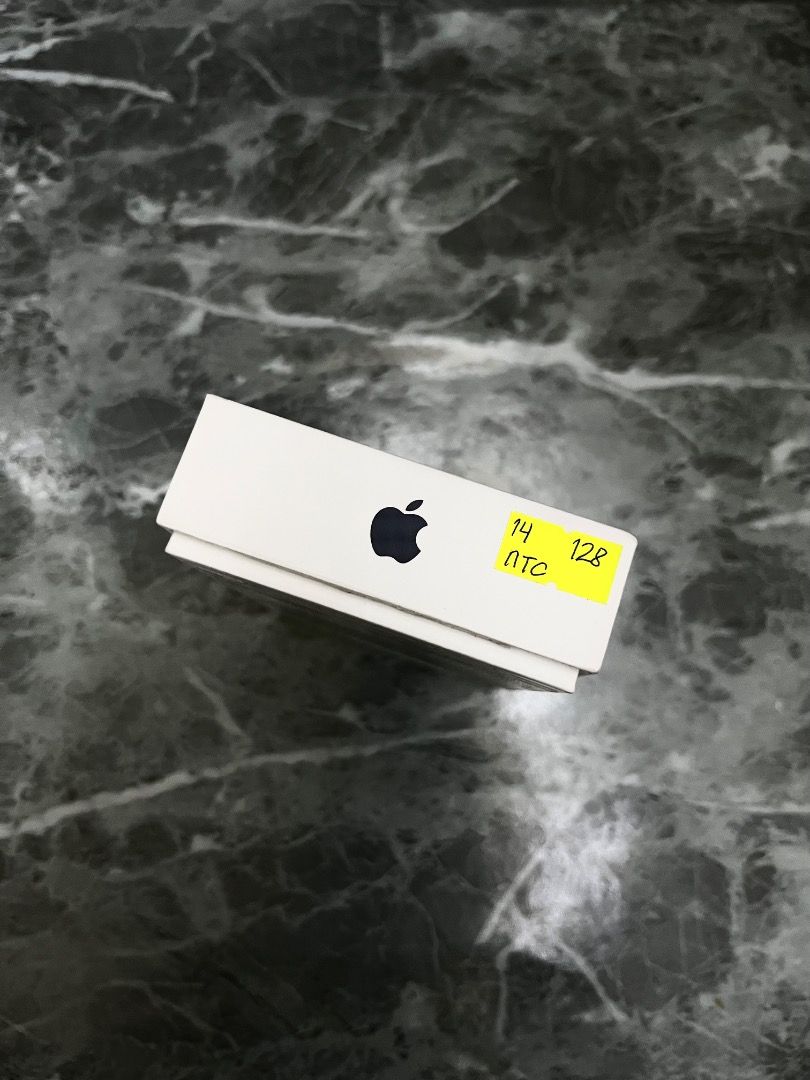 iPhone 14 Midnight 128 GB (Category: iPhone 14 Series) located in Iligan City. Submitted by kyelcai (Listing ID 1451774254, Image 3). Description: 📱 iPhone 14 128GB Storage: 128GB Condition: Used Battery Health: 86% Color: Midnight Complete with: Box, Receipt, UGREEN Adaptor Note: REPLACED LCD 📍 Location: Tibanga 💬 Message me if you're interested or have any questions..