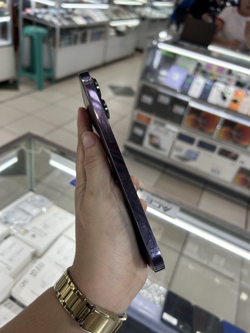 Iphone 14 pro max 128gb (Category: iPhone 14 Series) located in San Juan City. Submitted by ace_gadgethub (Listing ID 1451826834, Image 2). Description: Iphone 14pro max 128gb Openline NTC approved 82 Batt (Original) Replaced Oled LCD good as original!! No issue at all 99% smooth .