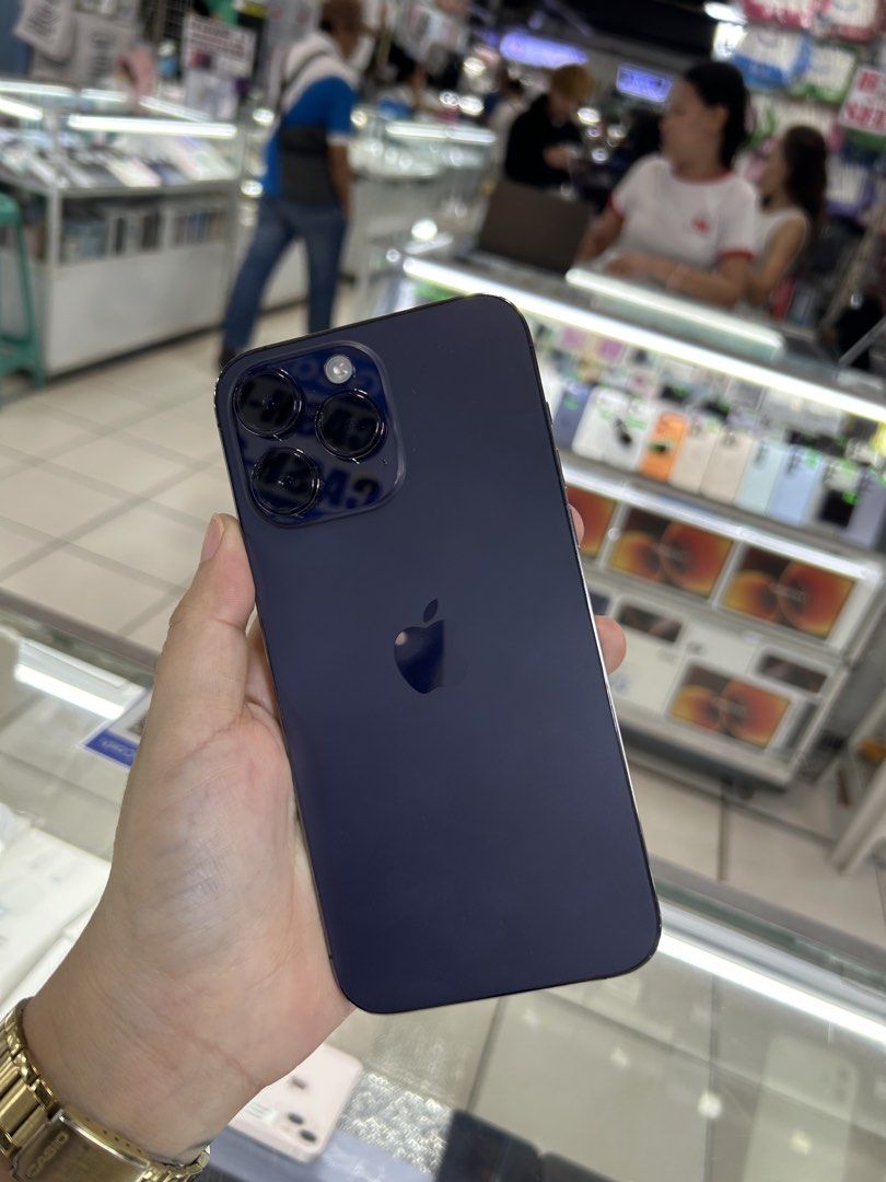 Iphone 14 pro max 128gb (Category: iPhone 14 Series) located in San Juan City. Submitted by ace_gadgethub (Listing ID 1451826834, Image 1). Description: Iphone 14pro max 128gb Openline NTC approved 82 Batt (Original) Replaced Oled LCD good as original!! No issue at all 99% smooth .