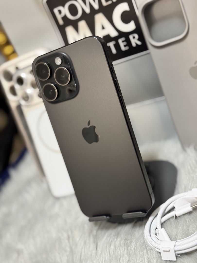 iPhone 15 Pro Max BLACK TITANIUM (Category: iPhone 15 Series) located in Bacoor. Submitted by andreadian78687 (Listing ID 1451864749, Image 1). Description: 📱🔥 NEW ARRIVAL 🔥📱 iPhone 15 Pro Max 256GB 🖤 Black Titanium 💸 ₱33,500 NALANG ! (FIRM) ✨ No Issue ✅ Smart / TNT user only ✅ 256GB Storage ✅ Battery Health: 84% ✅ Face ID, True Tone, Camera, Speakers & All Functions Working Perfectly ✅ Updated to Latest iOS ✅ Reset Ready • Sign in Your Own