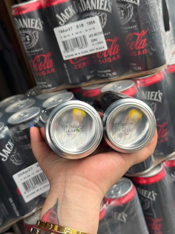 Jack Daniel's & Coca-Cola Zero Sugar Cans (Category: Beverages) located in Malabon City. Submitted by brendalaine (Listing ID 1451831958, Image 2). Description: - Jack Daniel's & Coca-Cola Zero Sugar - 320ml can - 7% Alcohol by Volume (ABV) - Expiry Date: April 2027 - Ideal for parties or casual enjoyment Sold per box.