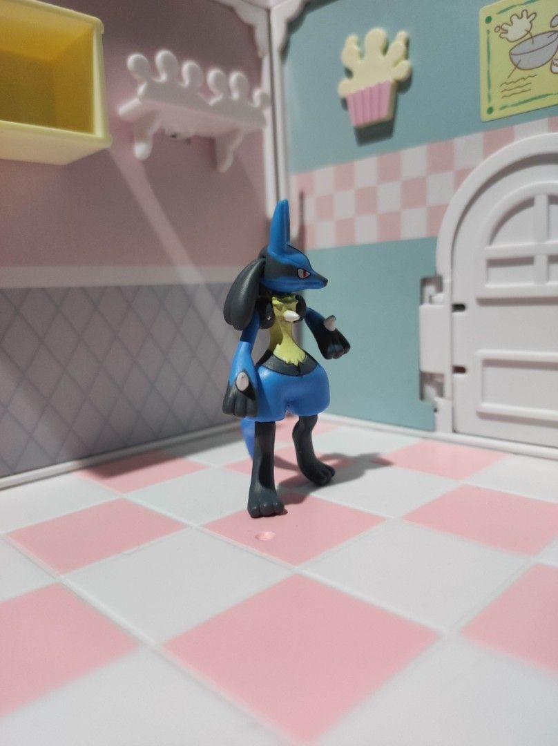 Jollibee Evolution Surprise Pokemon Figure - Lucario (Category: Figurines & Statues) located in Taguig. Submitted by lilrootshop (Listing ID 1451849561, Image 3). Description: ***Crossposted*** Price: 100 AUTHENTIC Pass sa lowballers! First to pay basis. No COD. For item reservation, a down payment of 50% or 100 pesos (whichever is less) is required. Down payment is non-refundable. One month reservation only. Location: Taguig (near BGC) MOP: GCas