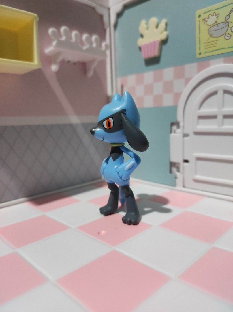 Jollibee Evolution Surprise Pokemon Figure - Riolu (Category: Figurines & Statues) located in Taguig. Submitted by lilrootshop (Listing ID 1451850067, Image 2). Description: ***Crossposted*** Price: 100 AUTHENTIC Pass sa lowballers! First to pay basis. No COD. For item reservation, a down payment of 50% or 100 pesos (whichever is less) is required. Down payment is non-refundable. One month reservation only. Location: Taguig (near BGC) MOP: GCash 