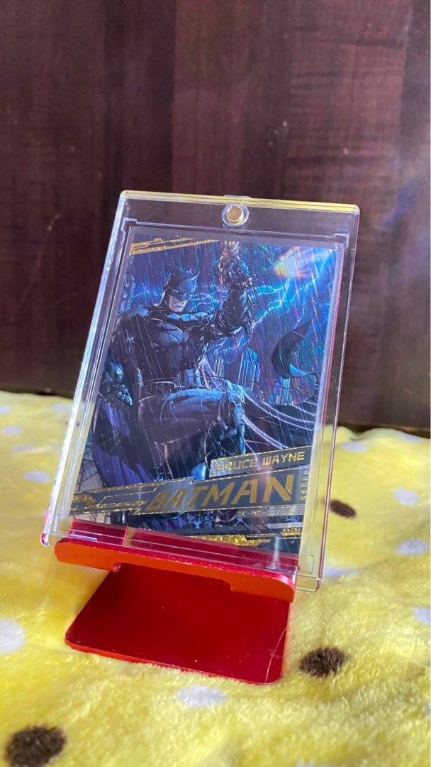 KAYOU Batman Trading Card Bruce Wayne DC Comics (Category: Raw Singles) located in Manila. Submitted by vince1619 (Listing ID 1451842309, Image 1). Description: - KAYOU Batman Trading Card - Features Bruce Wayne - Official DC Comics collectible - Comes in a protective sleeve and stand - Ideal for Batman fans and collectors.