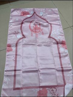 (Kategori: ) berada di . Dikirim oleh roserivierashop (ID iklan 1451699062, Gambar 1). Deskripsi: .
