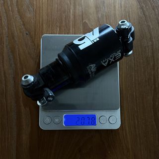 （分類：）位於 。 由 mastervisa 提交（商品編號 1451768290，圖片 1）。簡介： 。