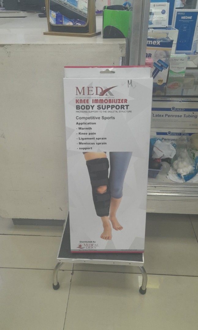 Knee Immobilizer (Category: Braces, Support & Protection) located in Manila. Submitted by cams.selling.shop_ph (Listing ID 1451870172, Image 1). Description: - Knee Immobilizer - Ideal for knee pain, and ligament sprains - Offers general knee support and stability - Assists in recovery and injury prevention.